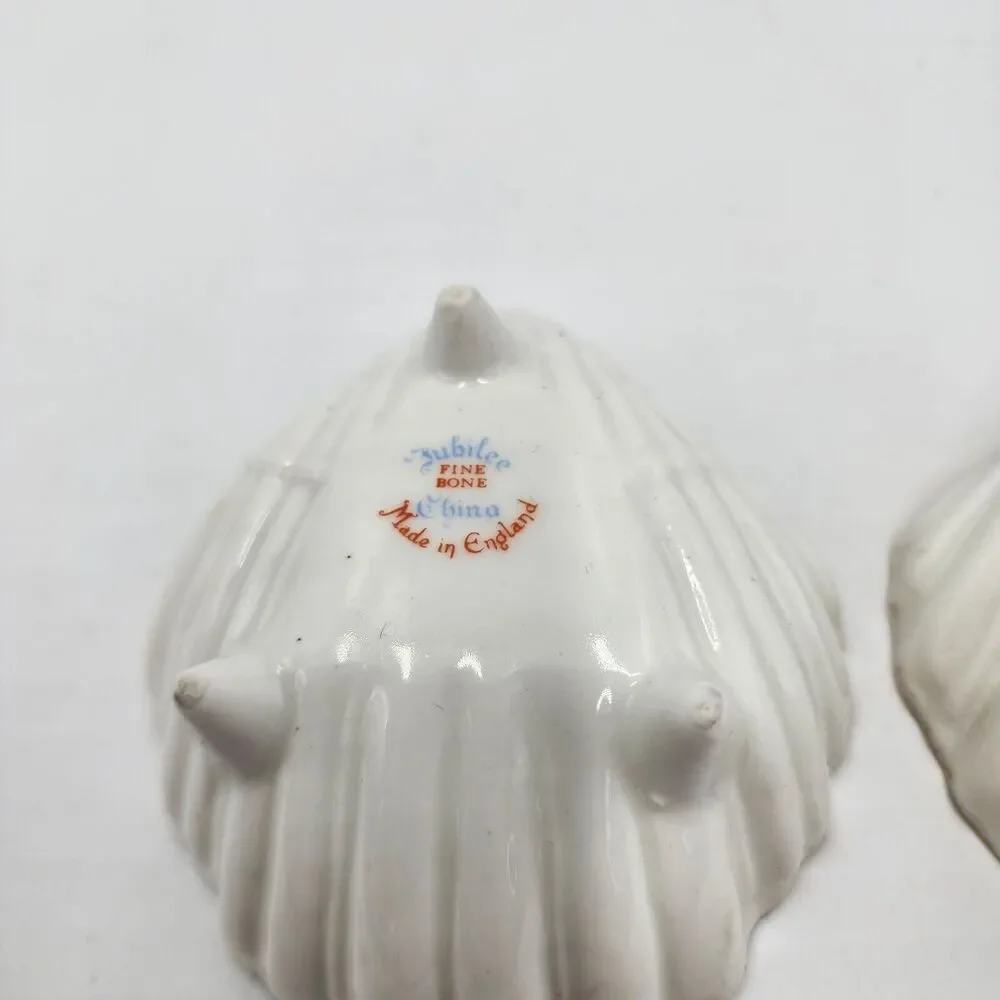 Vintage Set 2 Jubilee Fine Bone China Flower England Shell Shaped Trinket Dish